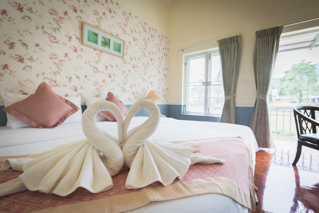 Brookside Valley Resort Rayong Exterior foto
