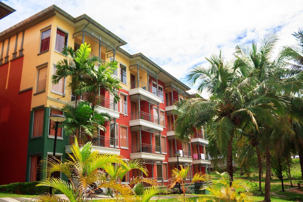 Brookside Valley Resort Rayong Exterior foto