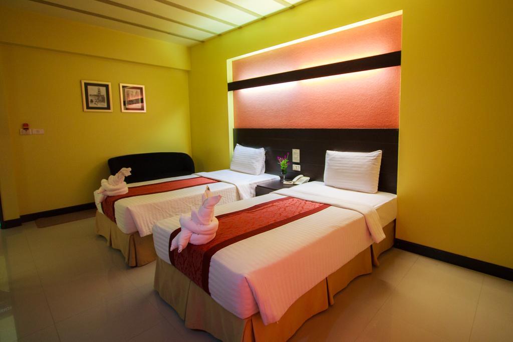 Brookside Valley Resort Rayong Exterior foto